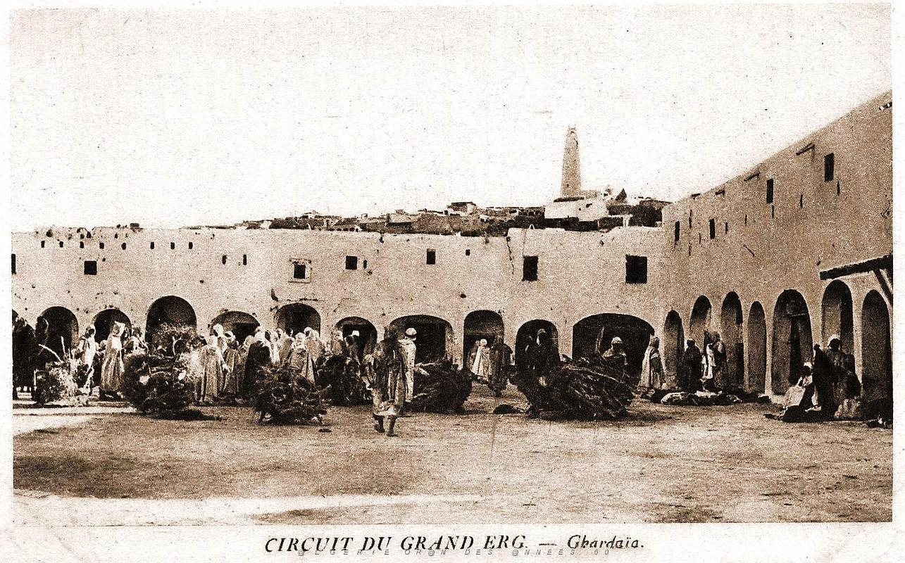 ALGERIE SAHARA 1923 A 29 EN RENAULT 6 ROUES (7).jpg